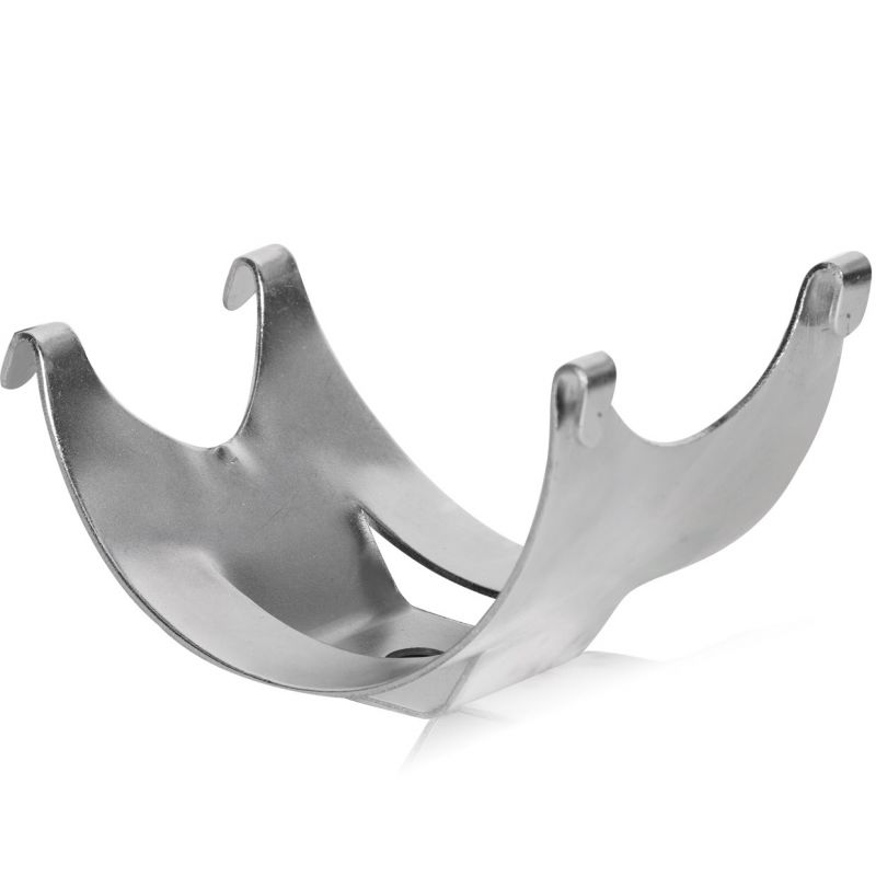 Exhaust pipe cradle