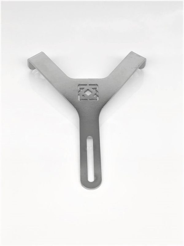 Nedre fästet "Y KR" för rattkåpa