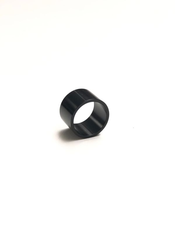 Distans framaxel 25X20mm